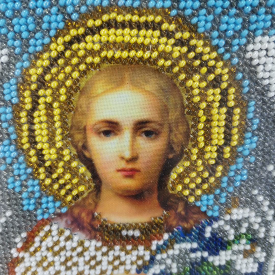 Икона "Святой архангел Гавриил", плетение бисером, размер полотна 17.8х24 см. Картинка 11
